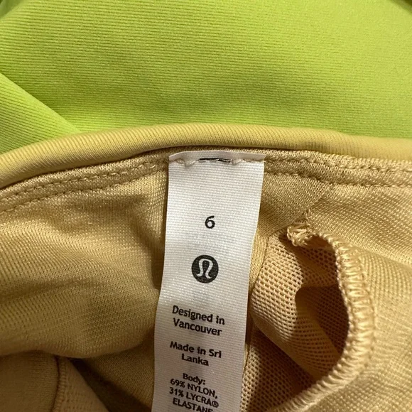 Lululemon Energy Tank - Picture 6 of 9